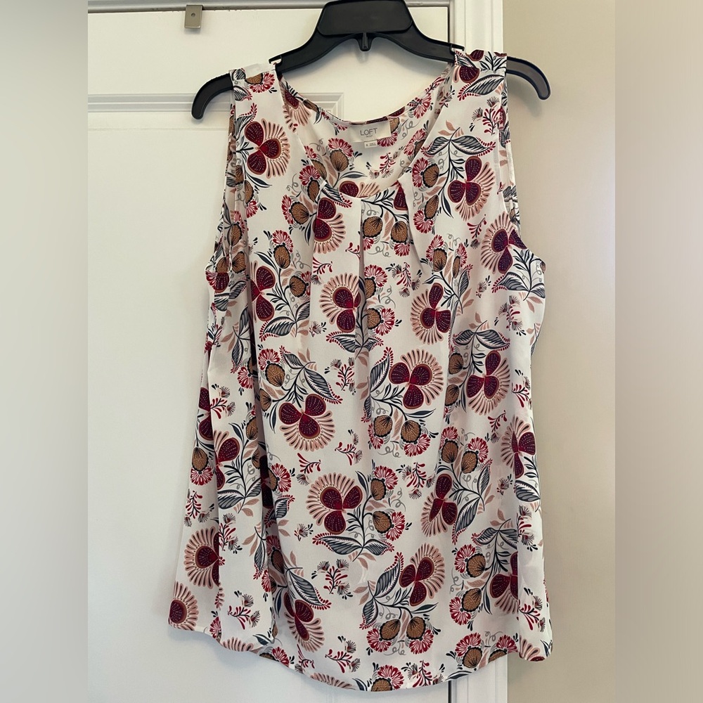 Loft Outlet Floral Sleeveless Blouse
